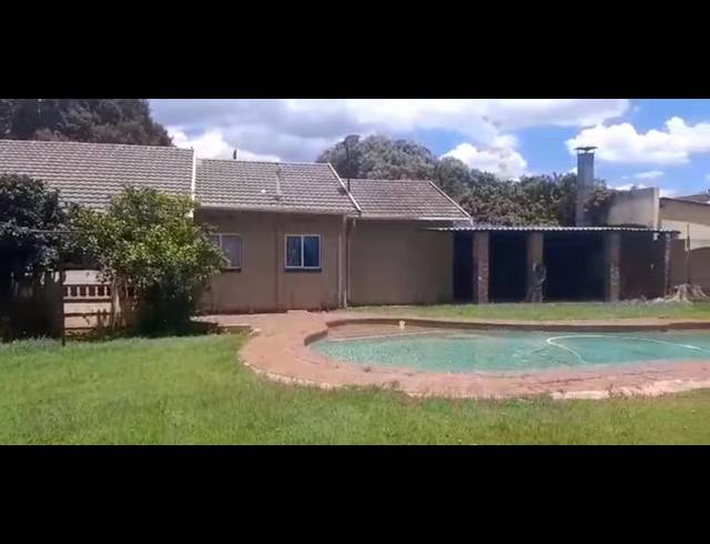 3 BEDROOM PROPERTY TO RENT IN ELSPARK